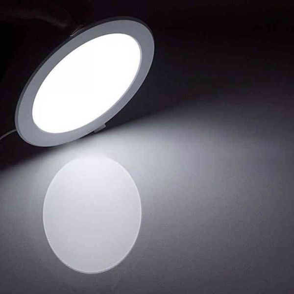 Hidegfehér, kerek LED panel direkt világításhoz