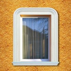 Hajlítható díszléccel díszített ablak