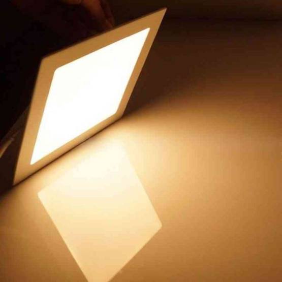 LED Panel négyzet alakú meleg fehér