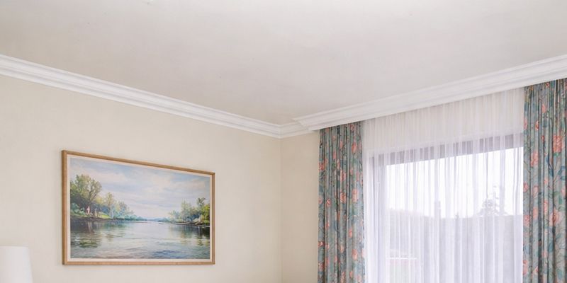 Polisztirol léc karnistakaró belső sarok Szekszárd 41