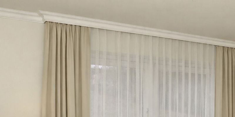 Polisztirol díszléc, karnistakaró léc külső sarokelem, Hajdúszoboszló 18